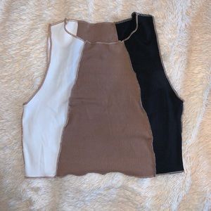 Sleeveless multicolour crop top